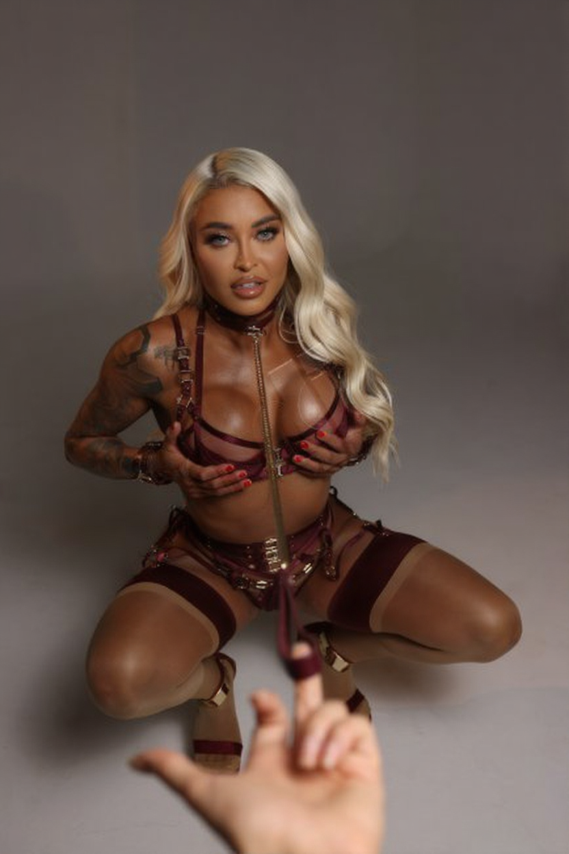 GIULIA Brazilian