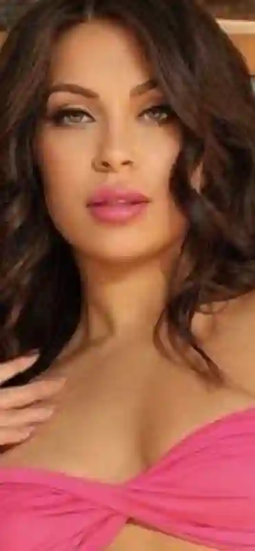 sexy escort Vip Best in TALLINN offering a massage and sex date, find your sex dreams with Vip Best