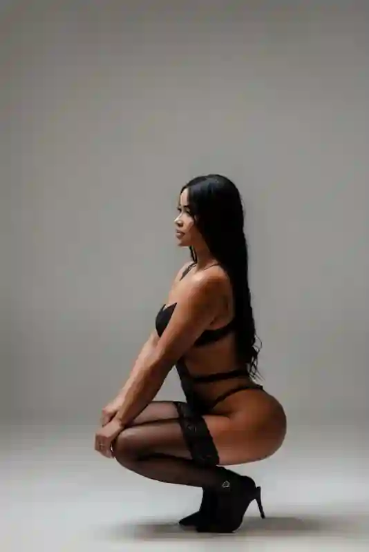sexy escort Cattleya Outcall Escort in TALLINN offering a massage and sex date, find your sex dreams with Cattleya Outcall Escort