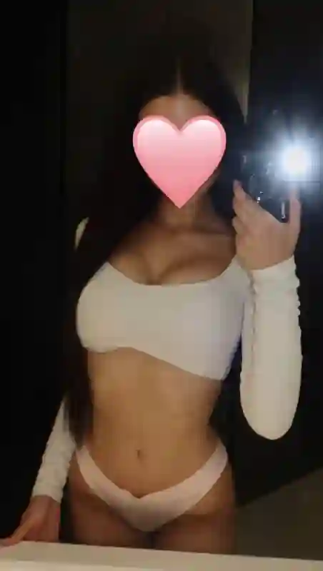 escort Ramina intiimteenused TALLINN tutvumiskuulutused ja sekskohtingud sinule