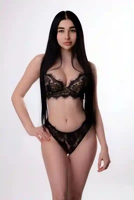 escort Lana intiimteenused TALLINN tutvumiskuulutused ja sekskohtingud sinule